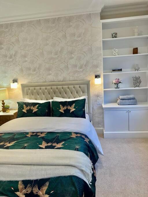 Flat In The Heart Of Holland Park Διαμέρισμα Λονδίνο Εξωτερικό φωτογραφία